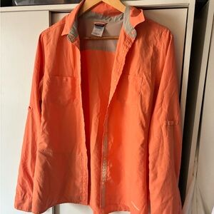 Patagonia Women’s Coral snap front packable button down